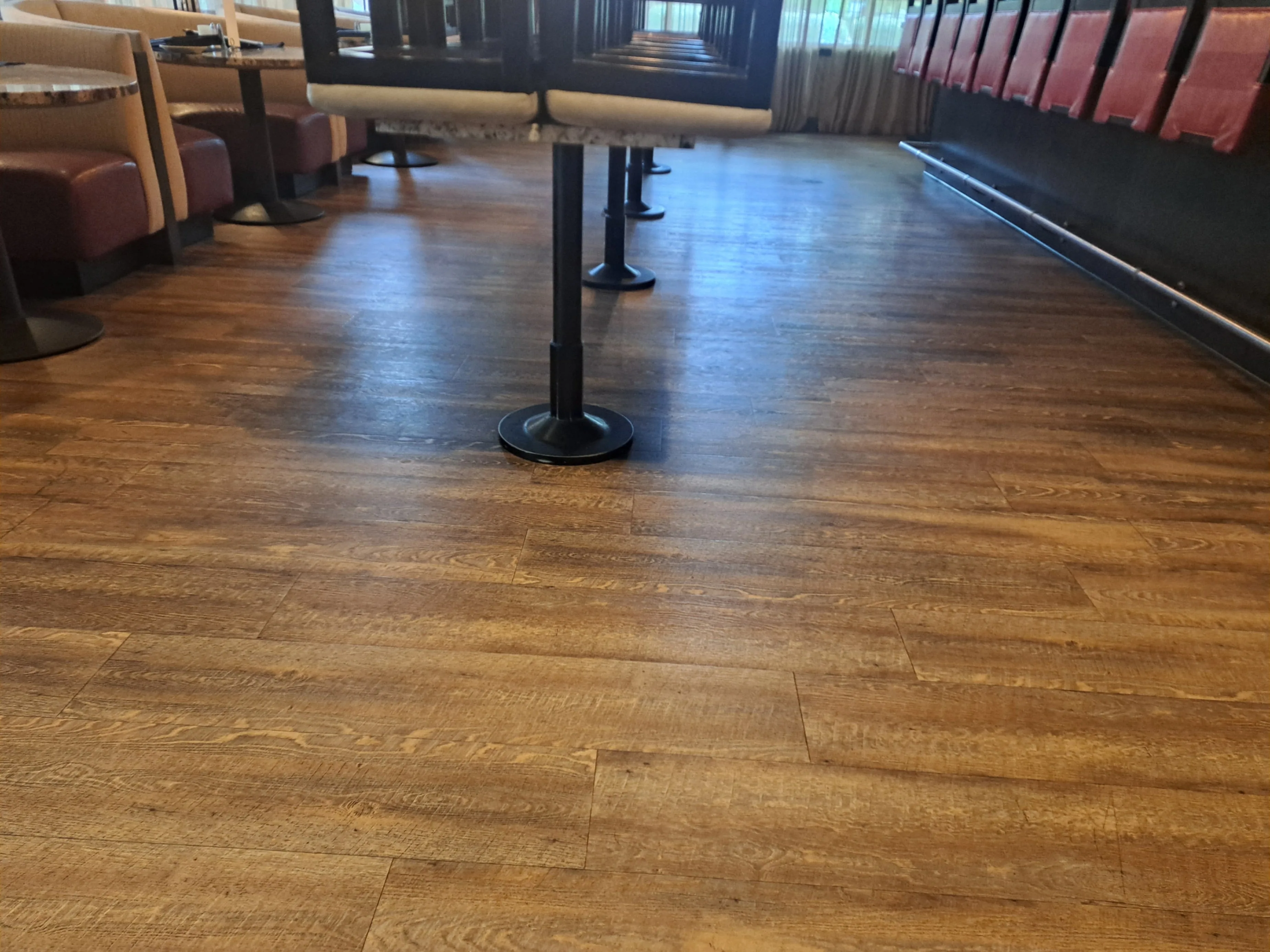 Janitorial cleaning service for commercial buildings